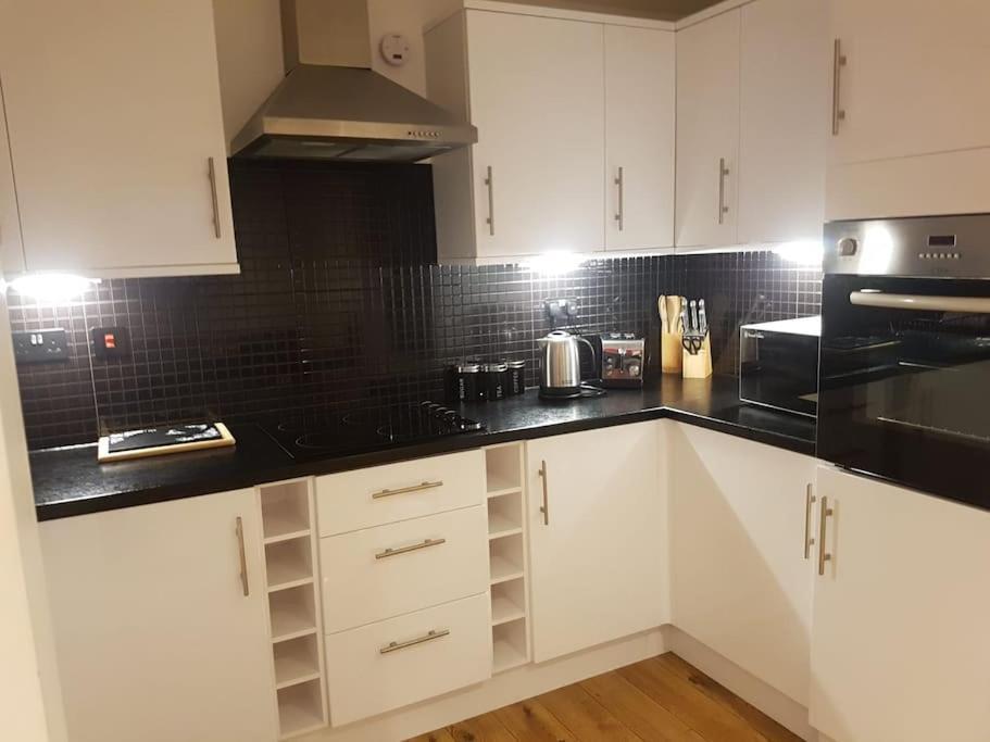Superb 2Bed/2Bath Flat Waterloo London Lejlighed Eksteriør billede